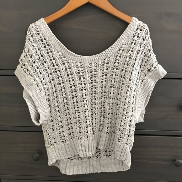 Banana Republic Light Gray Knit Top - Picture 2 of 3